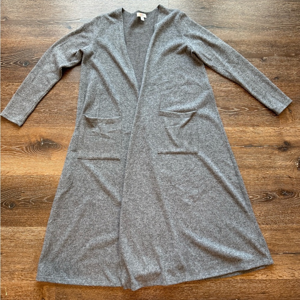 LuLaRoe Gray Sarah Sweater